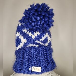 Blue knit toque beanie